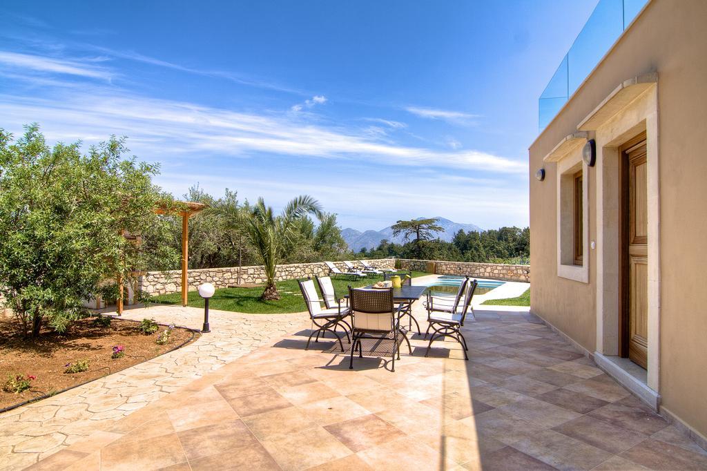 Green Paradise Villa Margarítai Chambre photo